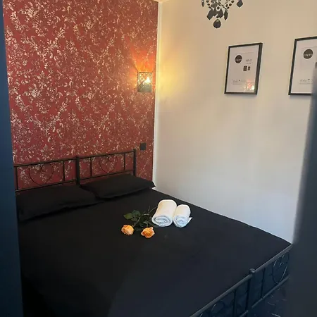 Appartamento Le Secret Du Moulin Parigi